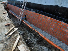 Ugradnja drenažnog sistema uz temelje